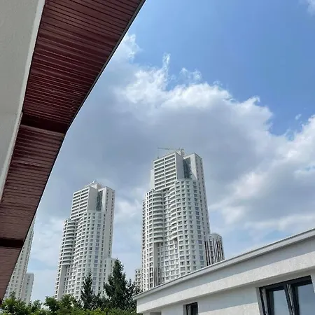 Luna By Sienna Skopje