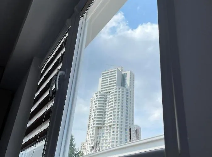 Luna By Sienna * סקופיה