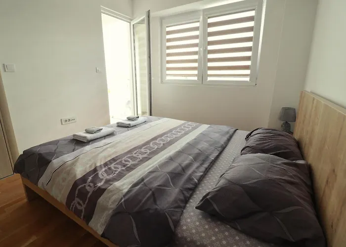 Luna By Sienna * Skopje